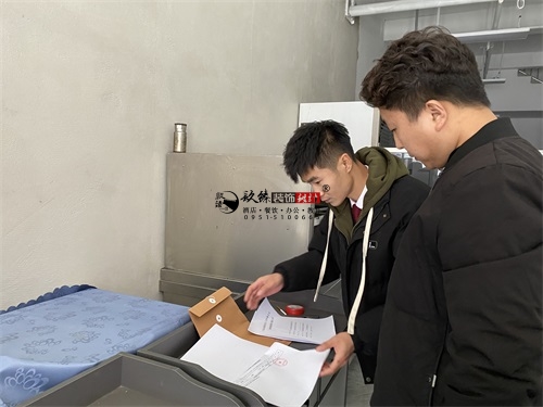 �y���͏d�O(sh��)Ӌ(j��)�b���(xi��ng)Ŀ|�N�鹤�b