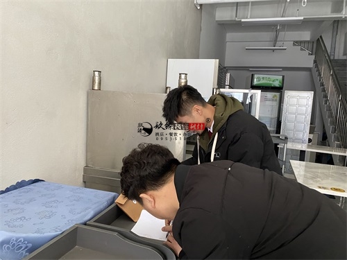 �y���͏d�O(sh��)Ӌ(j��)�b���(xi��ng)Ŀ|�N�鹤�b