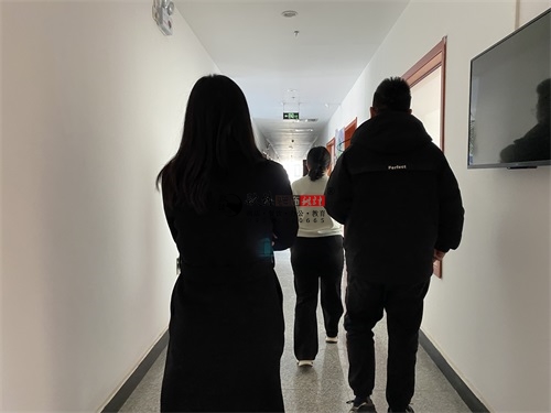 �y���k�����OӋ�b���Ŀ|�N���b�