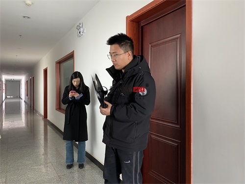 �y���k�����OӋ�b���Ŀ|�N���b�