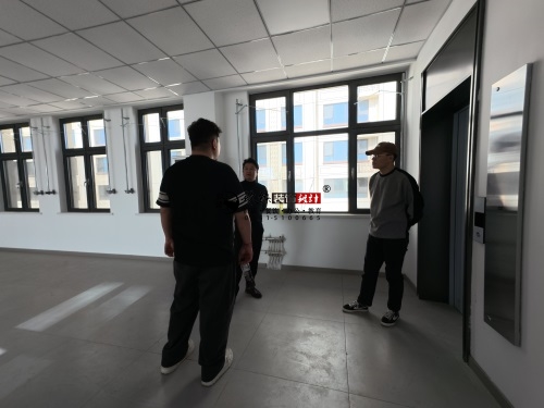 �y����^�͏d�OӋ�b���Ŀ|�N���b�