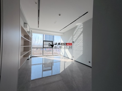 �y��늸��Ƶ��OӋ�b���Ŀ|�N���b�