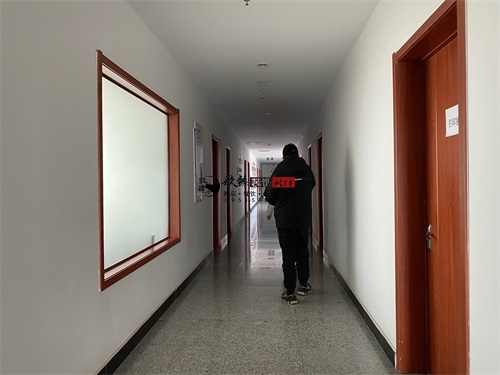 �y���k�����OӋ�b���Ŀ|�N�鹤�b