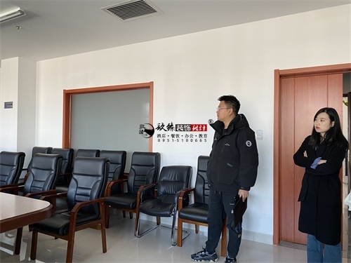 �y���k�����OӋ�b���Ŀ|�N�鹤�b