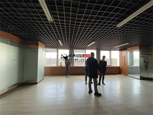 �y���k�����OӋ�b���Ŀ|�N���b�