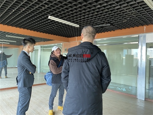 �y���k�����OӋ�b���Ŀ|�N���b�