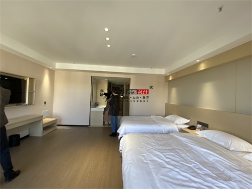 �y���Ƶ��OӋ�b���Ŀ|�N���b�