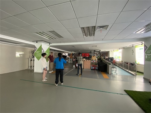 �y�����B�����OӋ�b���Ŀ|�N���b�