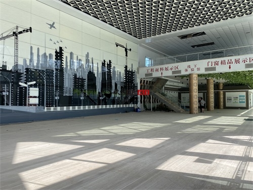 �y����܇չ�d�O(sh��)Ӌ(j��)�b�(xi��ng)Ŀ|�N���b�