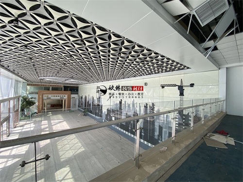 �y����܇չ�d�O(sh��)Ӌ(j��)�b�(xi��ng)Ŀ|�N���b�