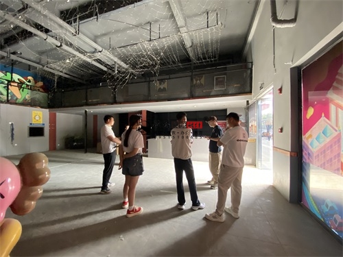 �y�����{�����^�OӋ�b���Ŀ|�N���b�