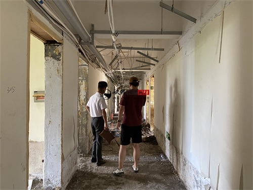 �y���k�����OӋ�b���Ŀ|�N���b�