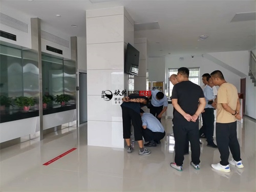 �y���k�����OӋ�b���Ŀ|�N���b�