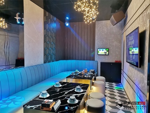 �������͏d�O(sh��)Ӌ(j��)�b���(xi��ng)Ŀ|�N���b�