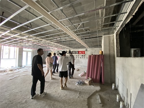 �y���׃��@�b���OӋ�Ŀ|�N���b�